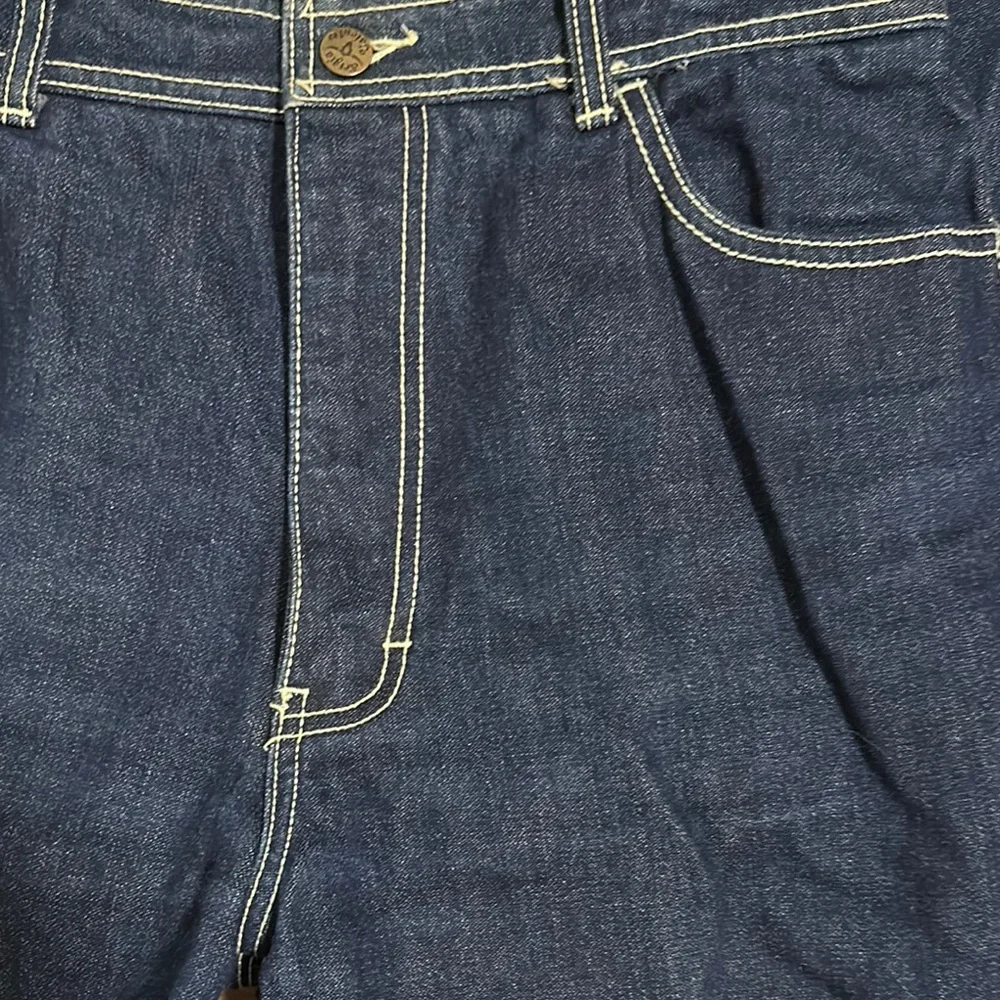 Sergio Valente Blue Straight Jeans Classic Design-Size 34 but more like 28-29 - Picture 8 of 11